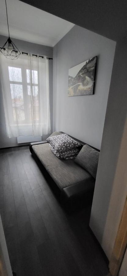 Apartament Pod Wieza Apartment Piotrkow Trybunalski Bagian luar foto