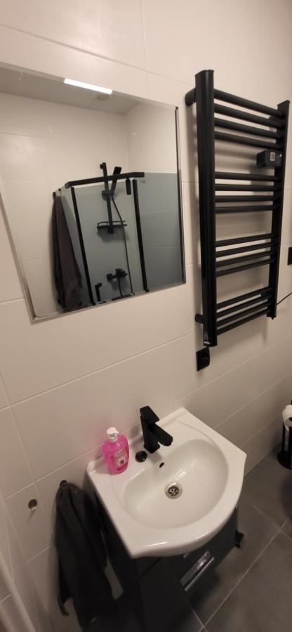 Apartament Pod Wieza Apartment Piotrkow Trybunalski Bagian luar foto